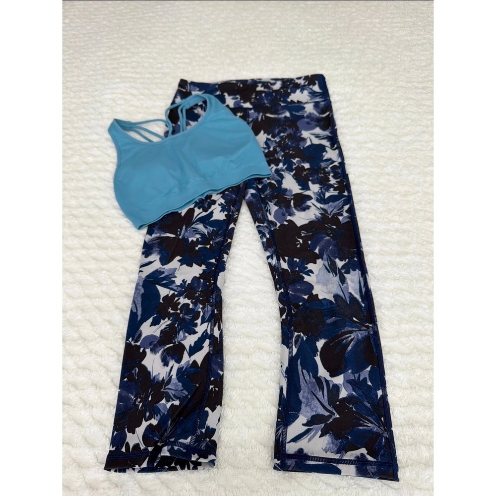 Fabletics 2 Piece Activewear Set Small Blue Floral Leggings Sports Bra